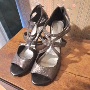 Tahari pewter snakeskin high heels